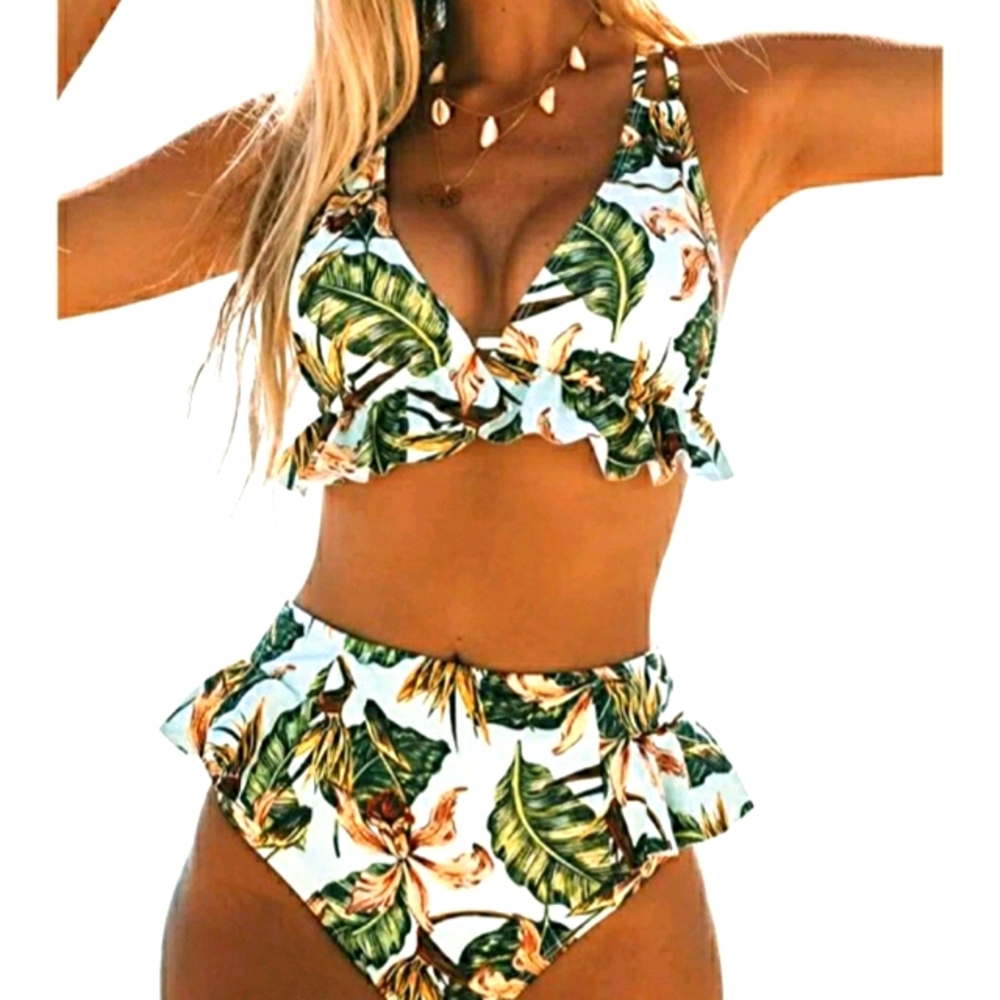 Two piece floral Swimsuit size Large
